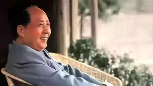 紀(jì)念毛澤東同志誕辰126周年！致敬一代偉人！